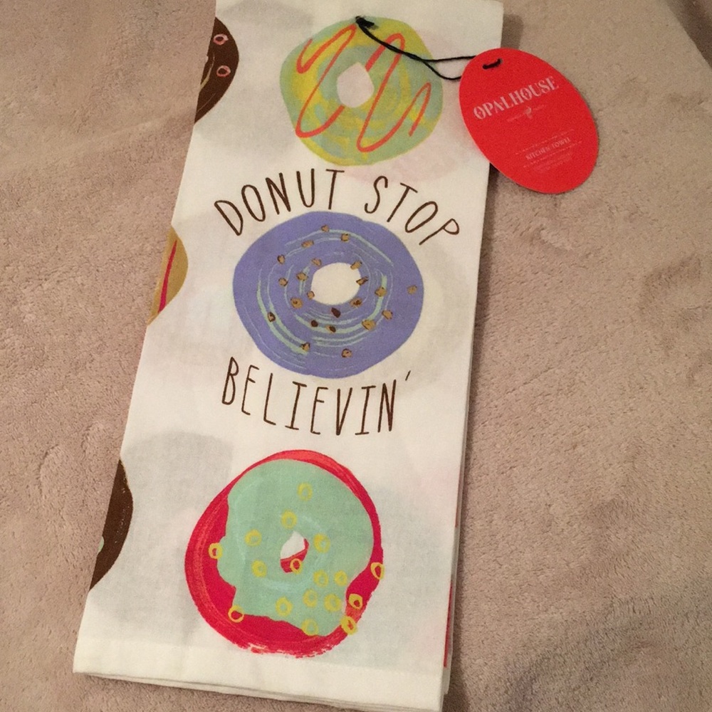 Donut Kitchen Towel By Opal House NWT cotton18”x28